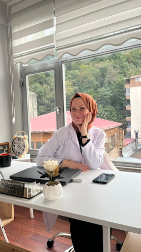 Senem Yasemin Naiboğlu